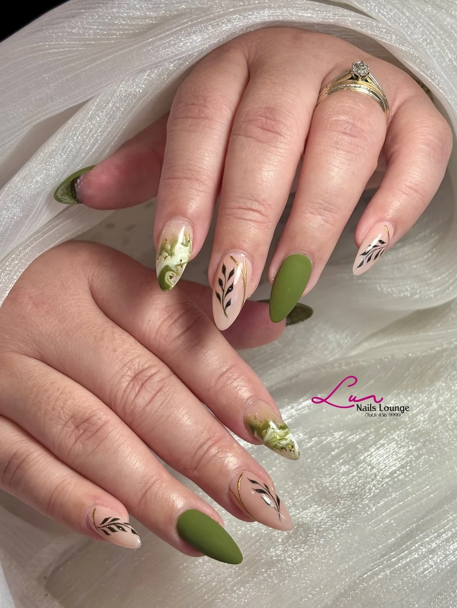 LUV Nails Lounge